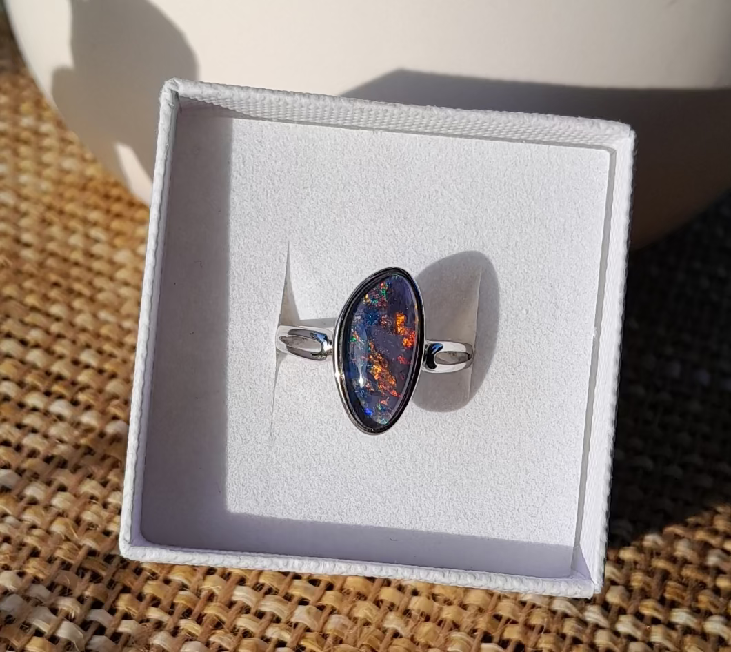 Opal No. 16 — Coober Pedy Galaxy Fire Ring • Size L/6 ✨
