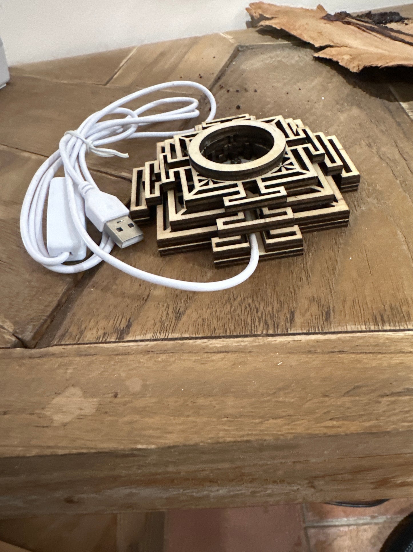 Aztec Sphere Holder USB Light - Enchant & Delight
