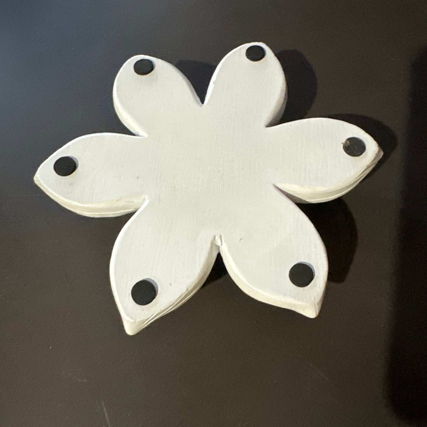 Ceramic Sphere Holder - Enchant & Delight