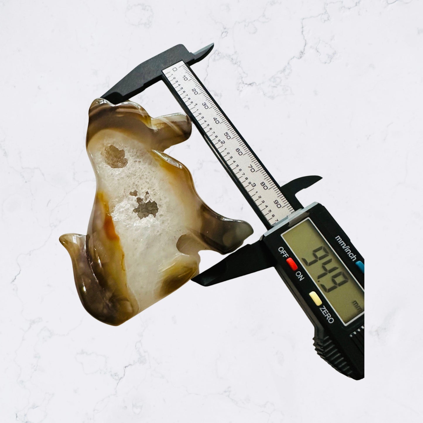 Druzy Agate Dog Carving - Enchant & Delight