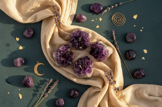 The Magic of Amethyst: Properties, Meaning & How to Work With It