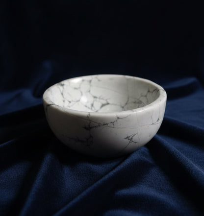 ✨ White Howlite Serenity Bowl
