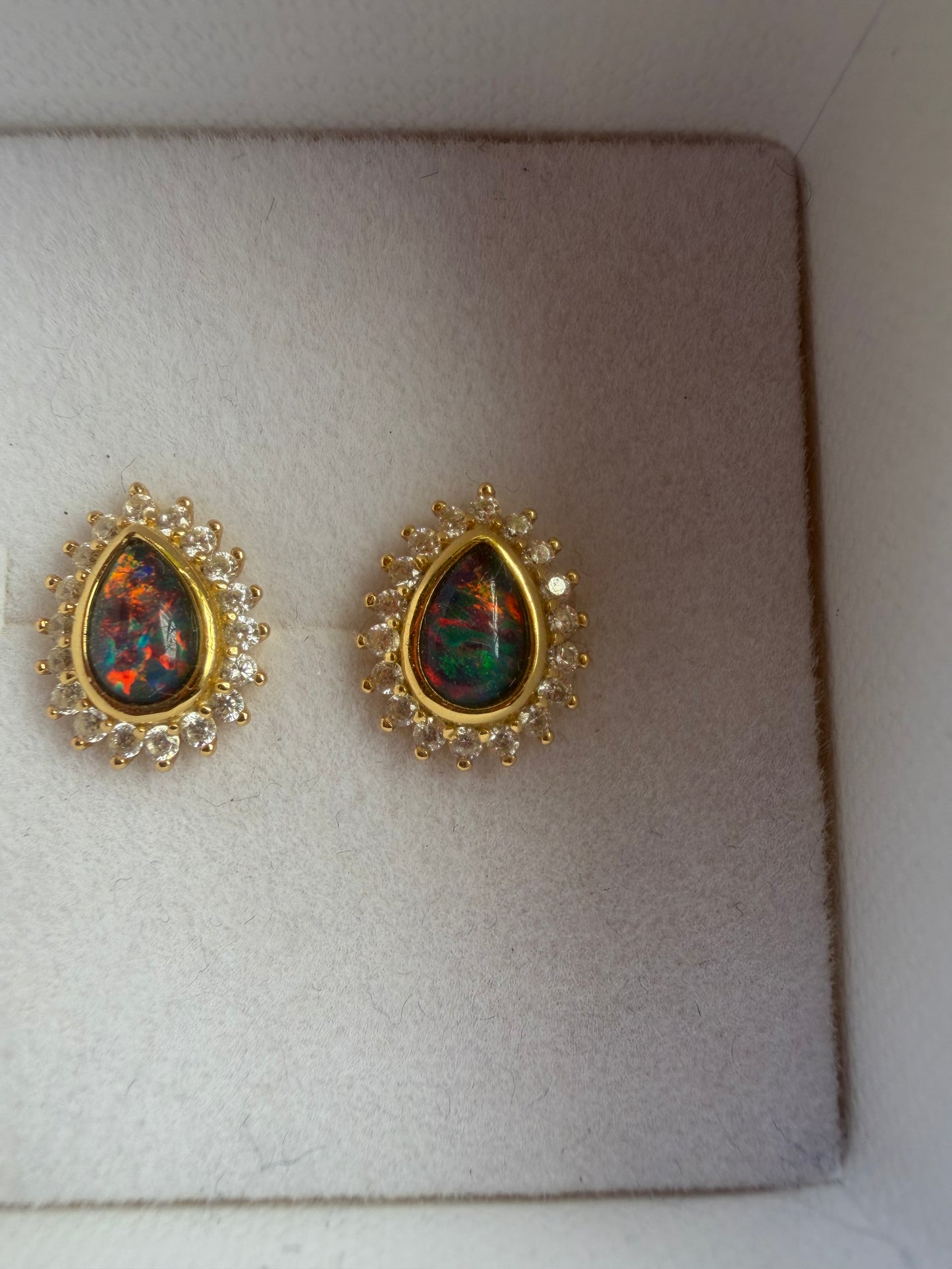 ✨ Opal No. 20 – Enchanted Aurora | Coober Pedy Australian Opal Earrings