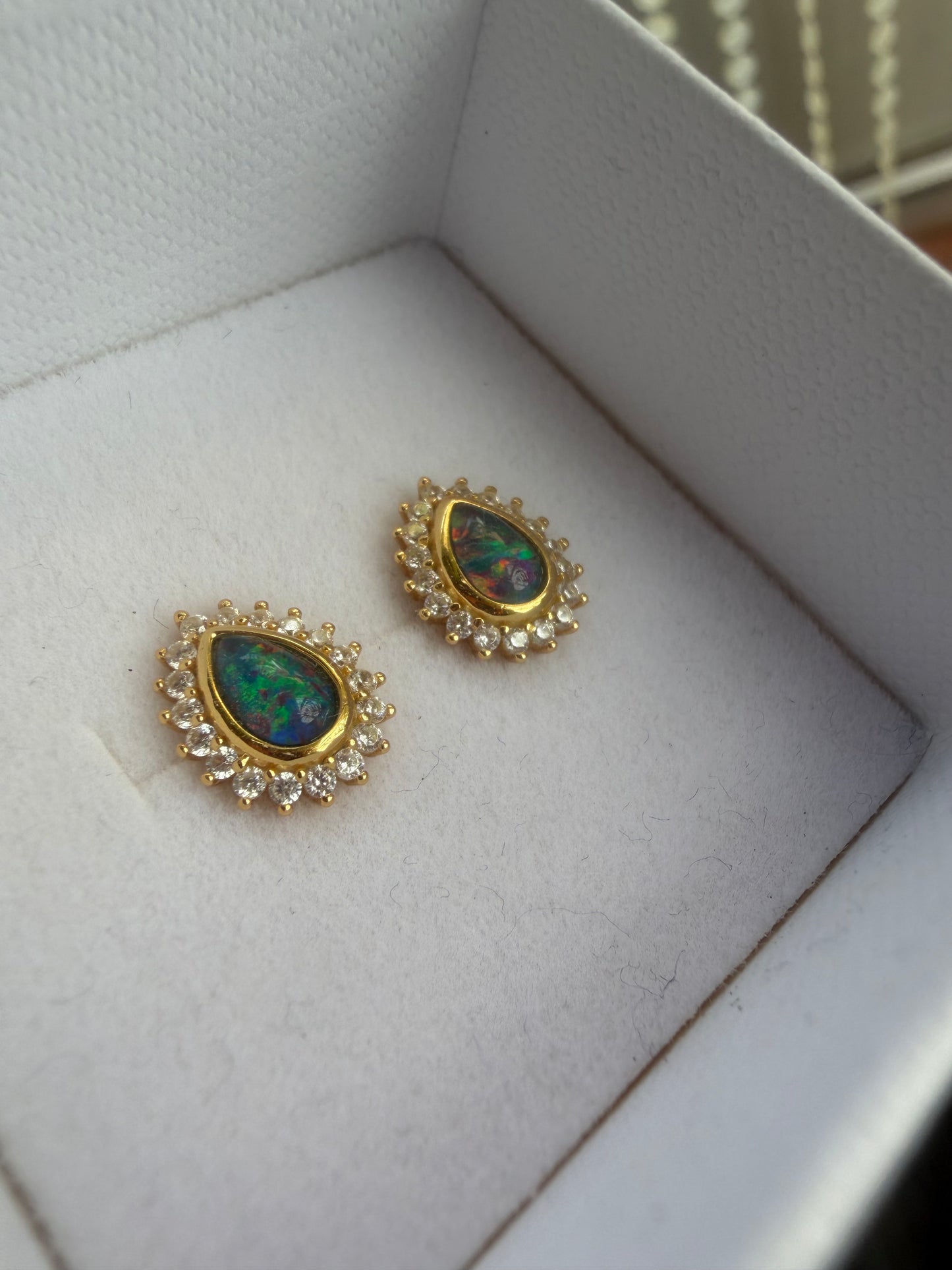 ✨ Opal No. 20 – Enchanted Aurora | Coober Pedy Australian Opal Earrings
