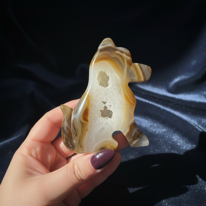 Druzy Agate Dog Carving