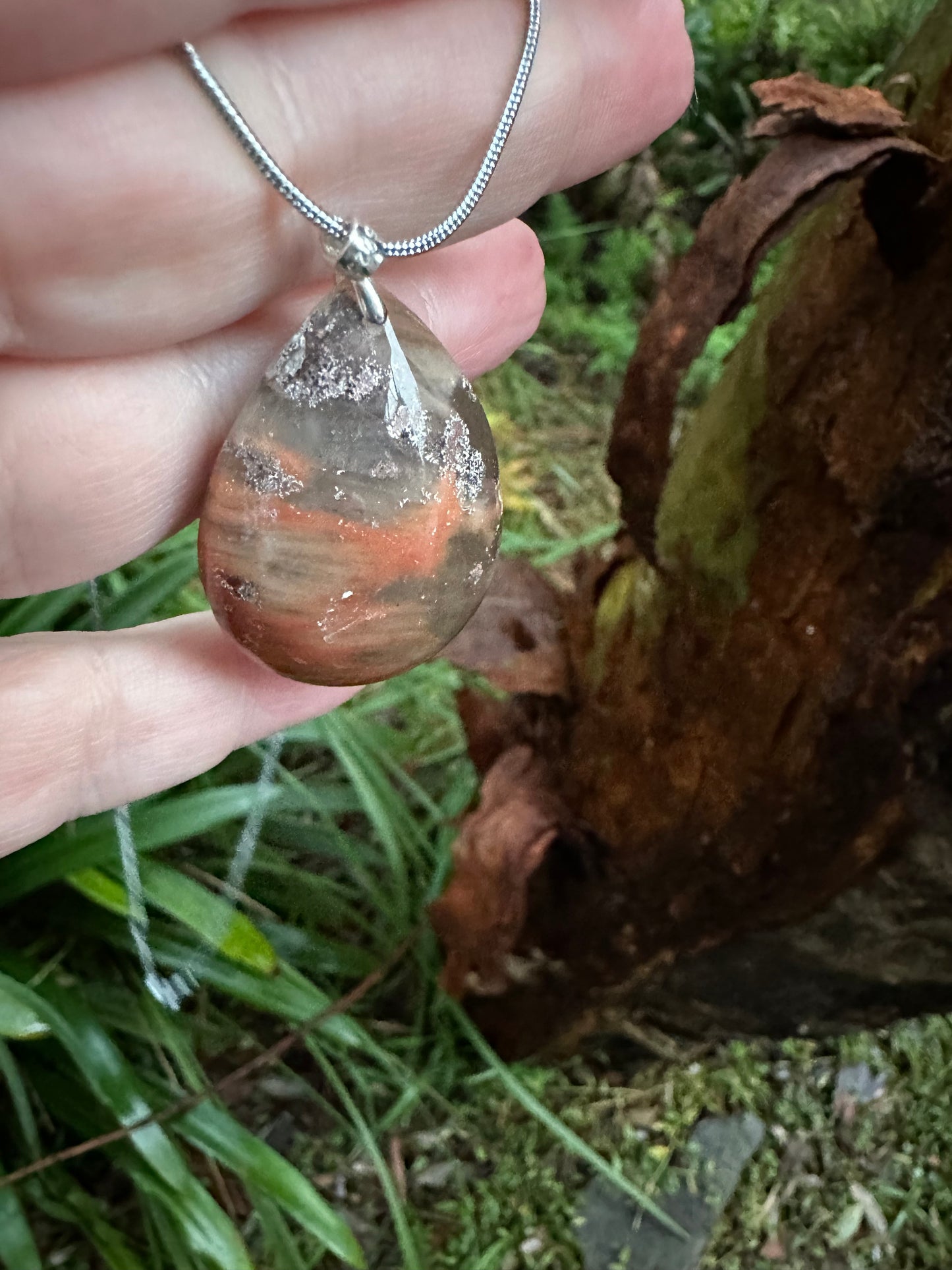 Garden Quartz, with Dendritic inclusions pendant - Enchant & Delight