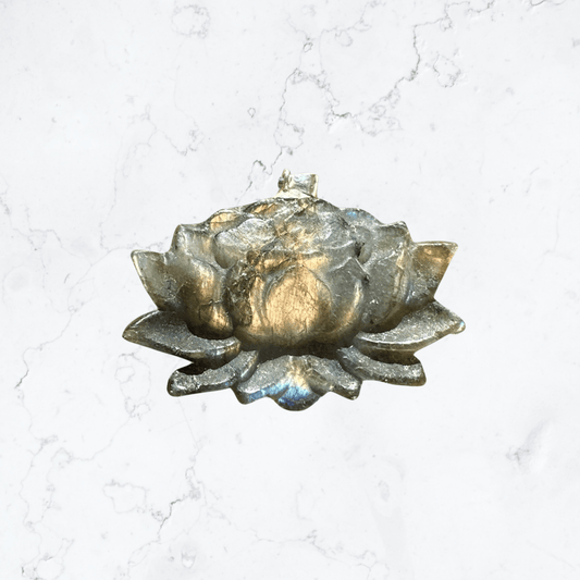 Lotus Flower Labradorite Pendant - Enchant & Delight