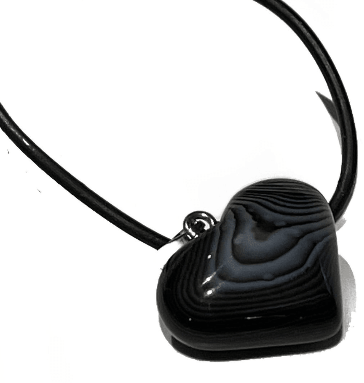 Sardonyx Agate Heart Pendant - Enchant & Delight